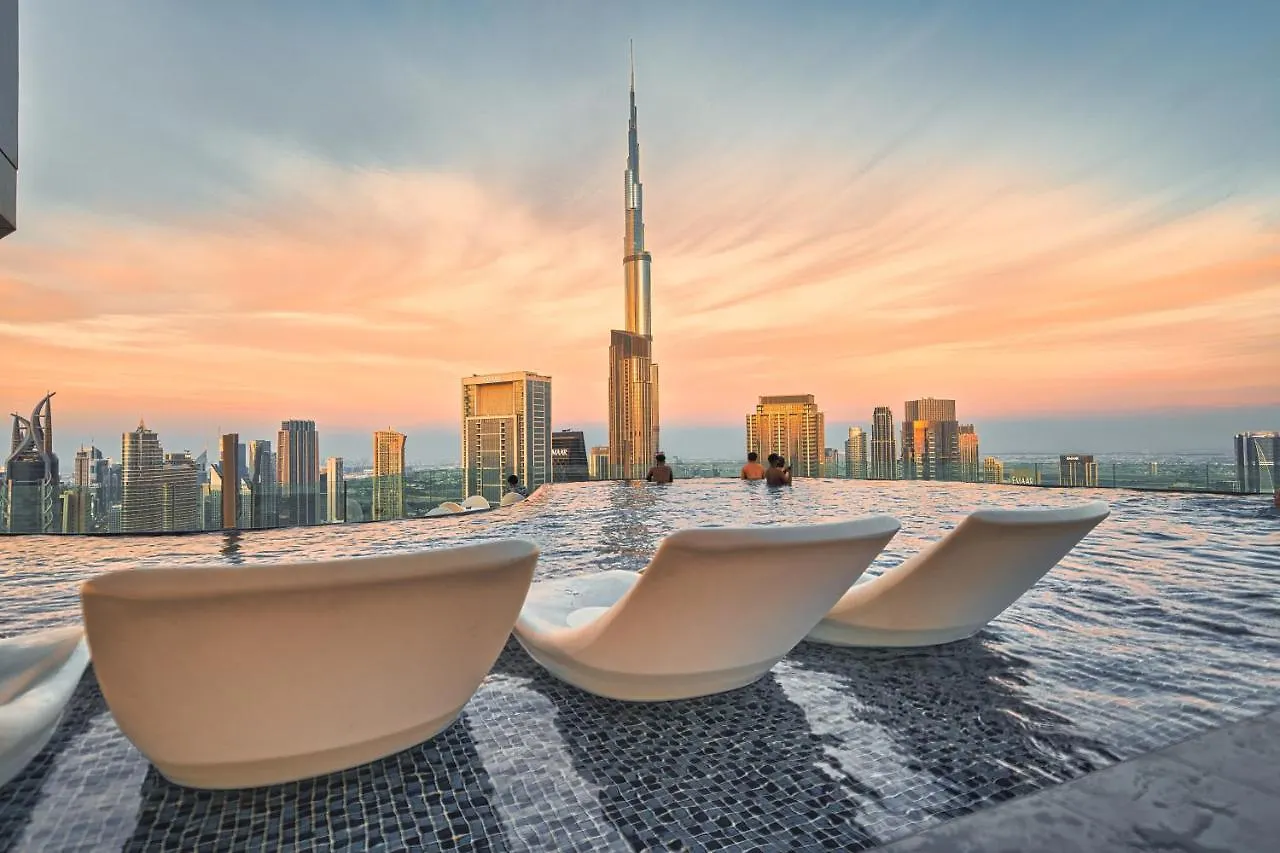 Magical Rooftop Pool In Downtown Dubai With Burj Khalifa & Sea View! Apartment