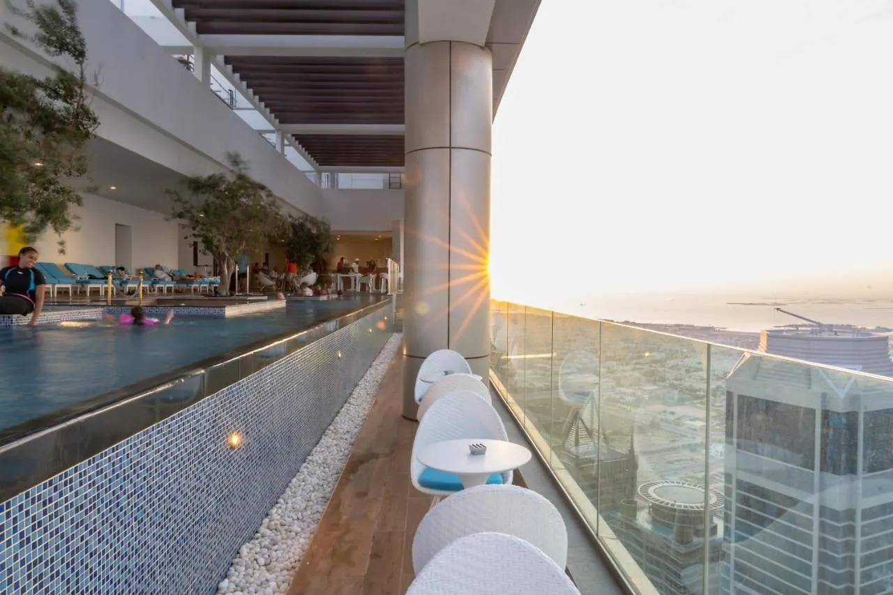 Magical Rooftop Pool In Downtown Dubai With Burj Khalifa & Sea View!
